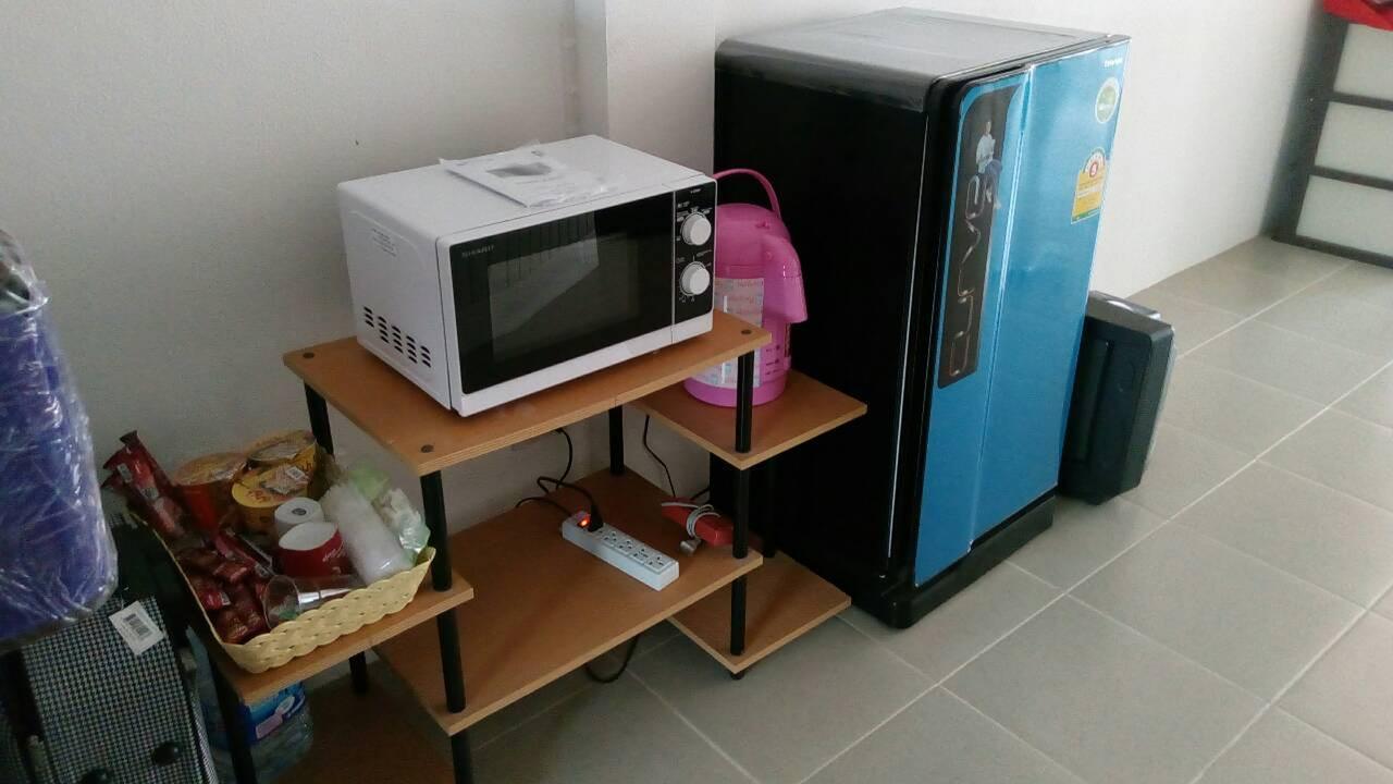Suratthani Airport Hostel Surat Thani Ngoại thất bức ảnh