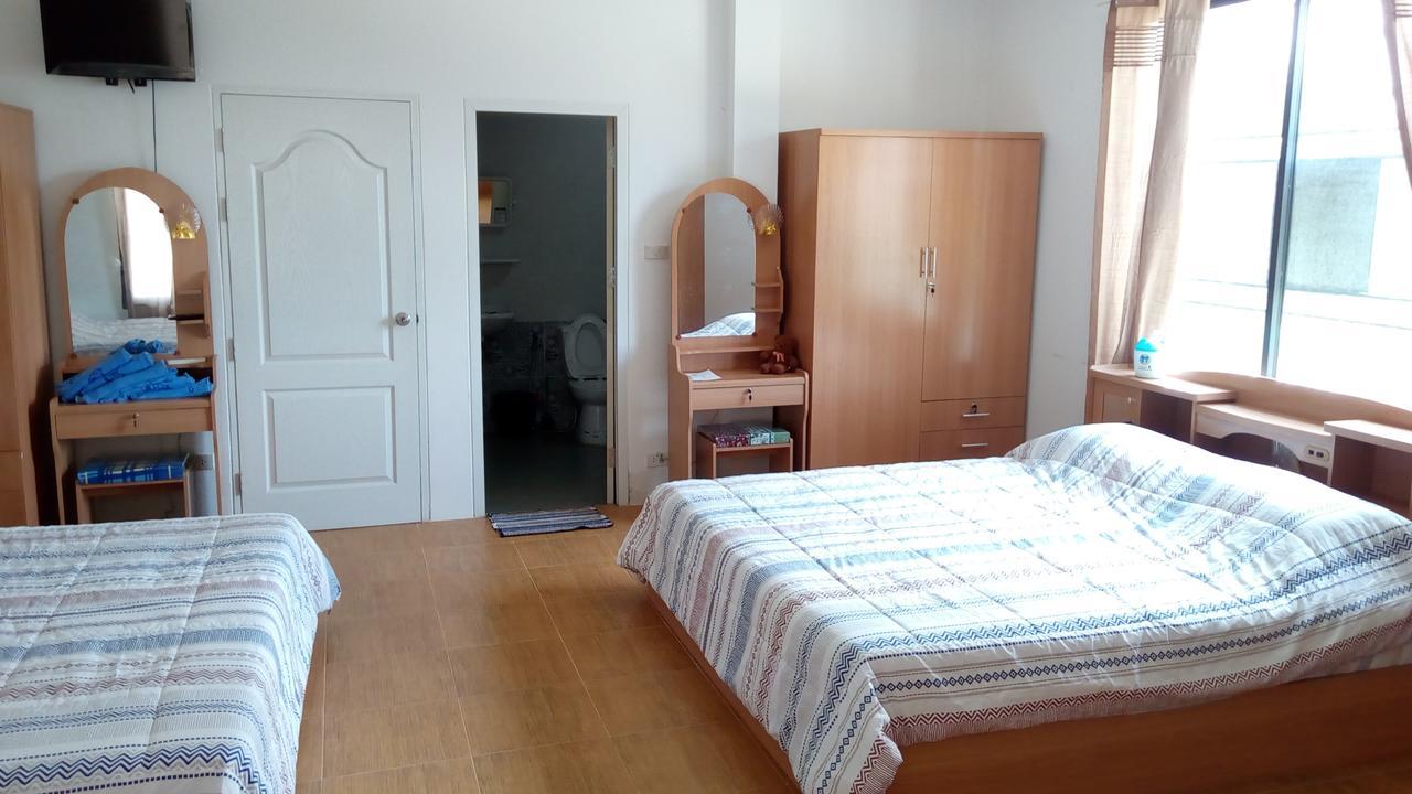 Suratthani Airport Hostel Surat Thani Ngoại thất bức ảnh