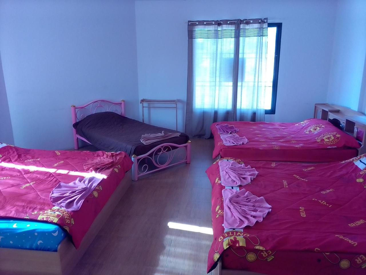Suratthani Airport Hostel Surat Thani Ngoại thất bức ảnh