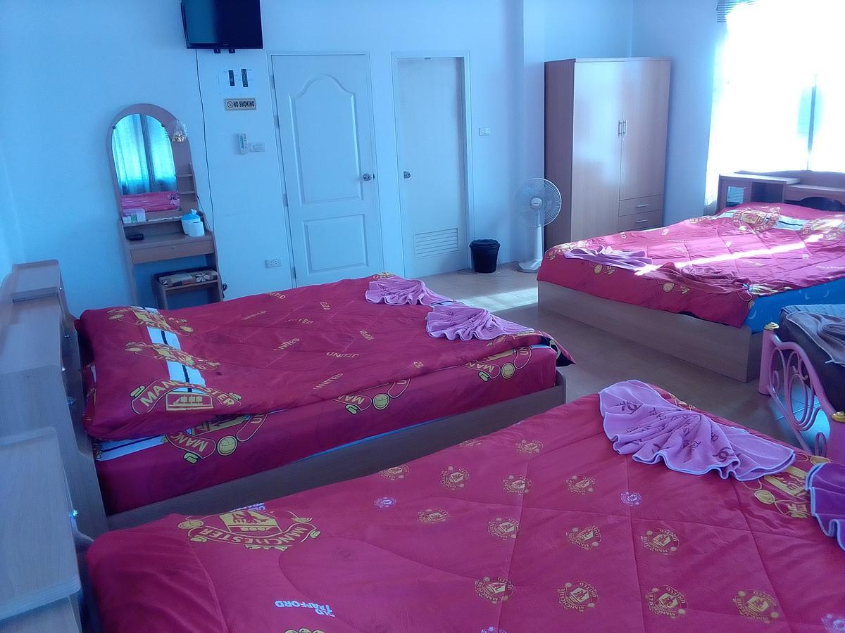 Suratthani Airport Hostel Surat Thani Ngoại thất bức ảnh